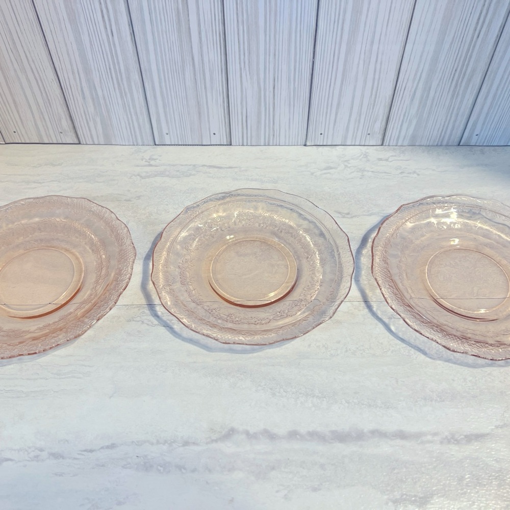 Federal Glass Normandie Bouquet Lattice Pink Depression Glass Saucer Plates
